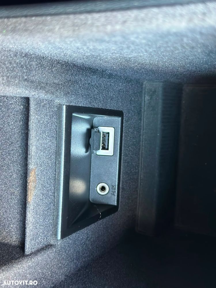 Volvo XC 60 D3 Start-Stop Momentum - 27