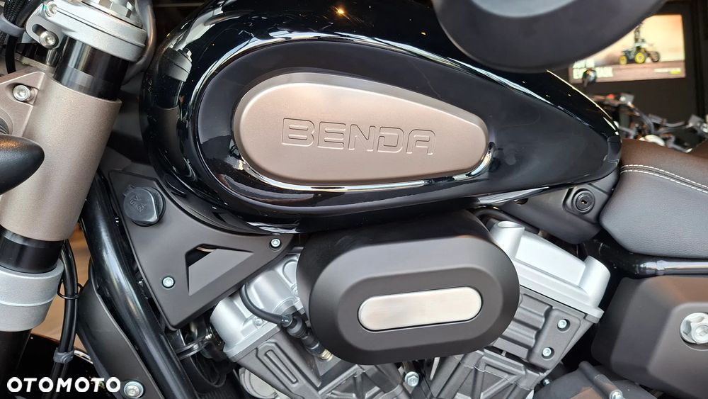 Benda Chinchilla 125 - 3