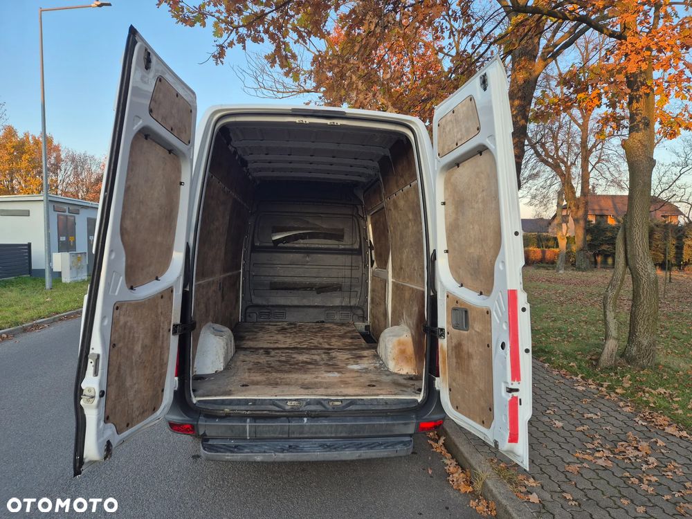 Mercedes-Benz SPRINTER - 18