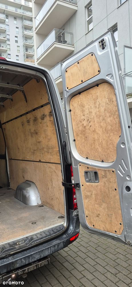 Mercedes-Benz Sprinter - 33