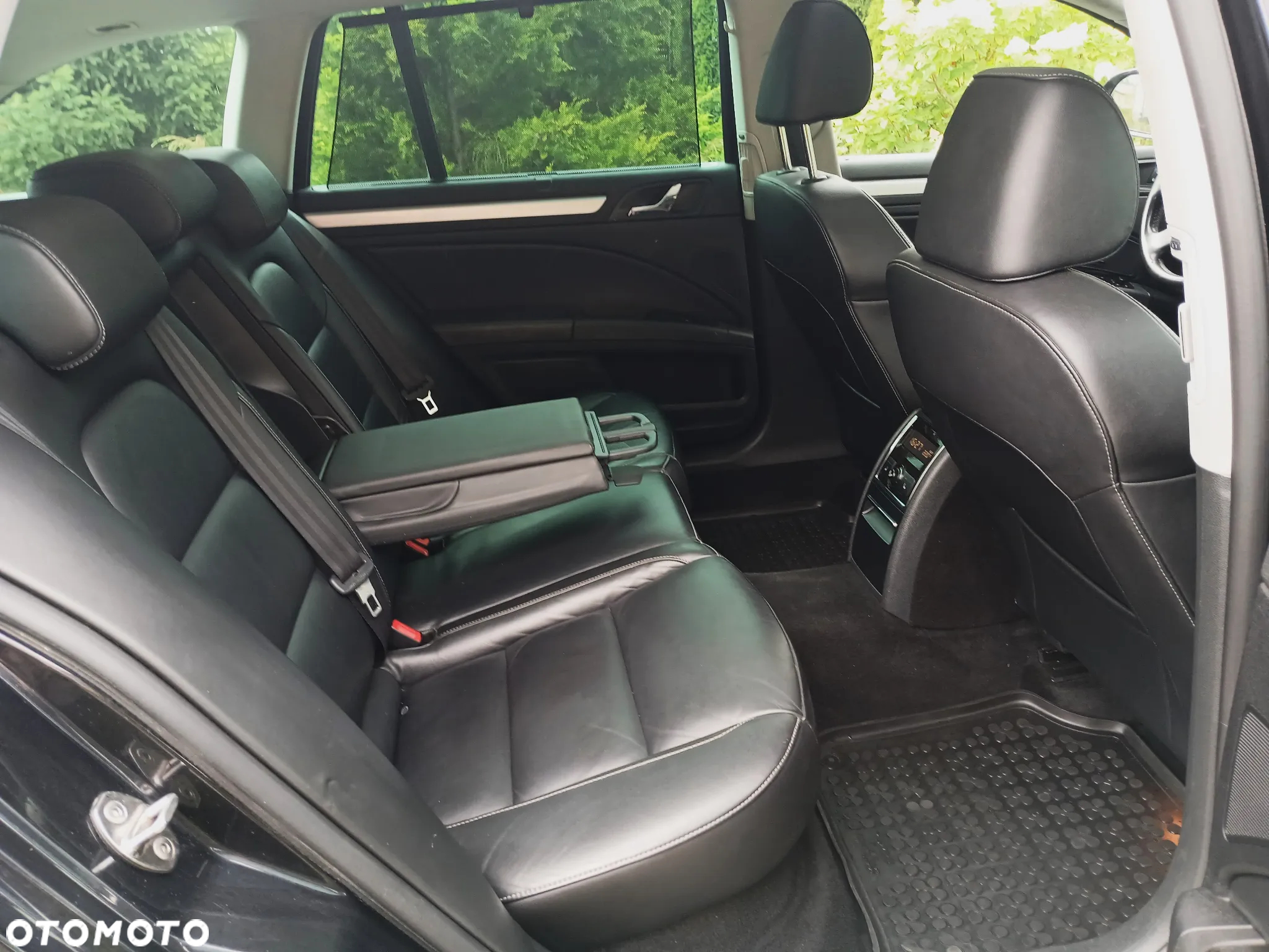 Skoda Superb 2.0 TDI Elegance - 28