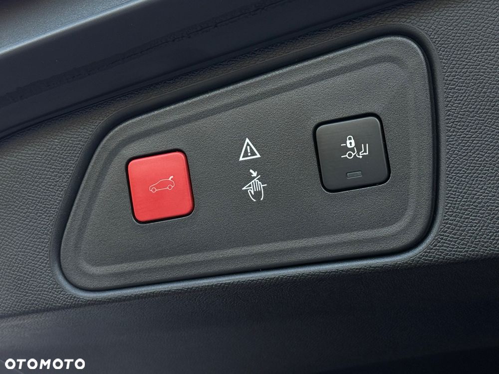 Peugeot 3008 BlueHDi 180 Stop & Start EAT8 GT - 30