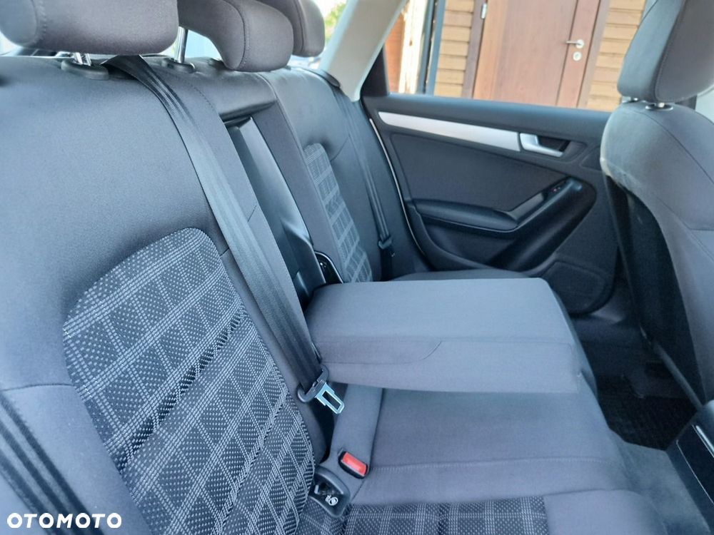 Audi A4 Avant 2.0 TDI DPF Ambition - 25