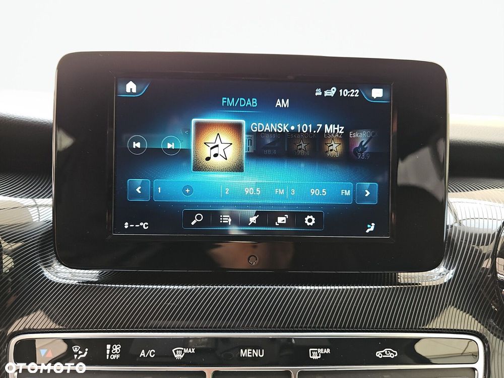 Mercedes-Benz Klasa V - 25