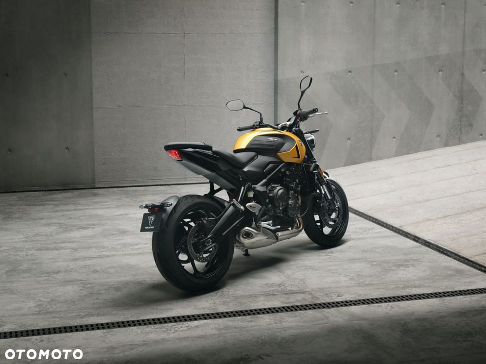 Triumph Trident - 5