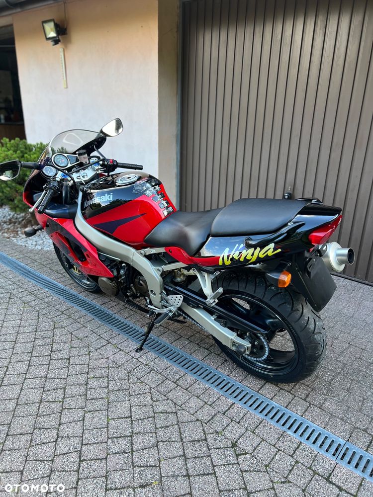 Kawasaki ZX - 18