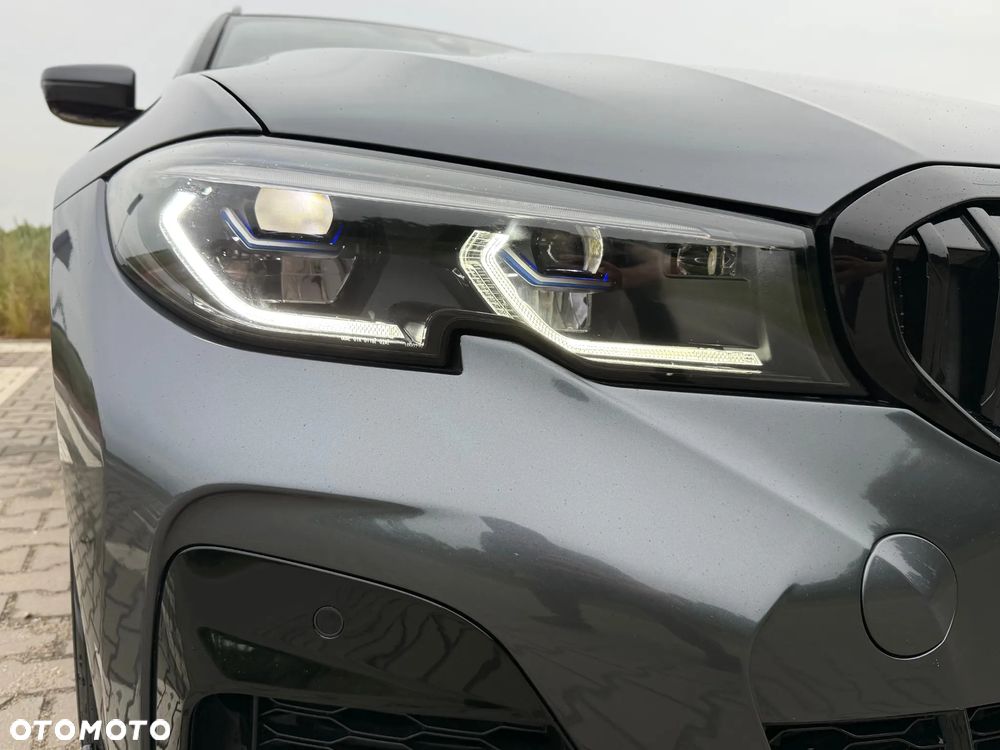 BMW Seria 3 320d xDrive M Sport Shadow - 34