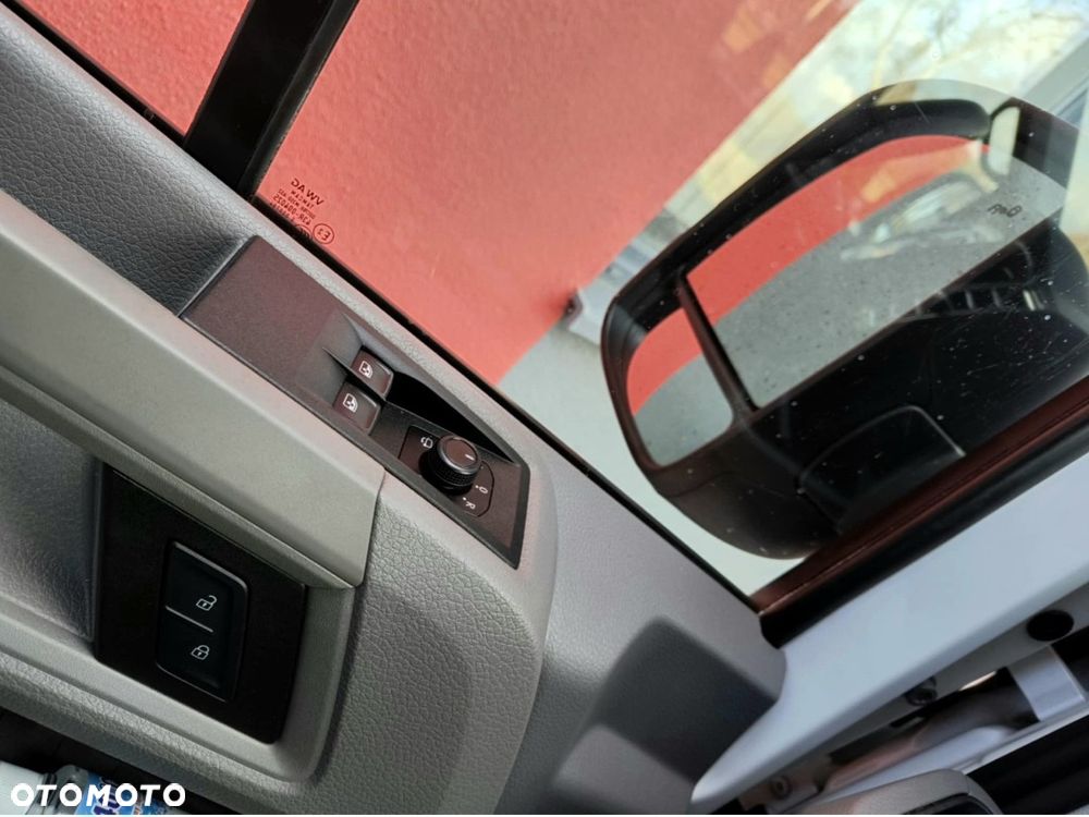 Volkswagen Crafter - 17