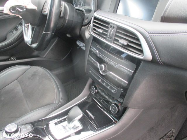 Infiniti Q30 2.2d DCT AWD Sport - 6