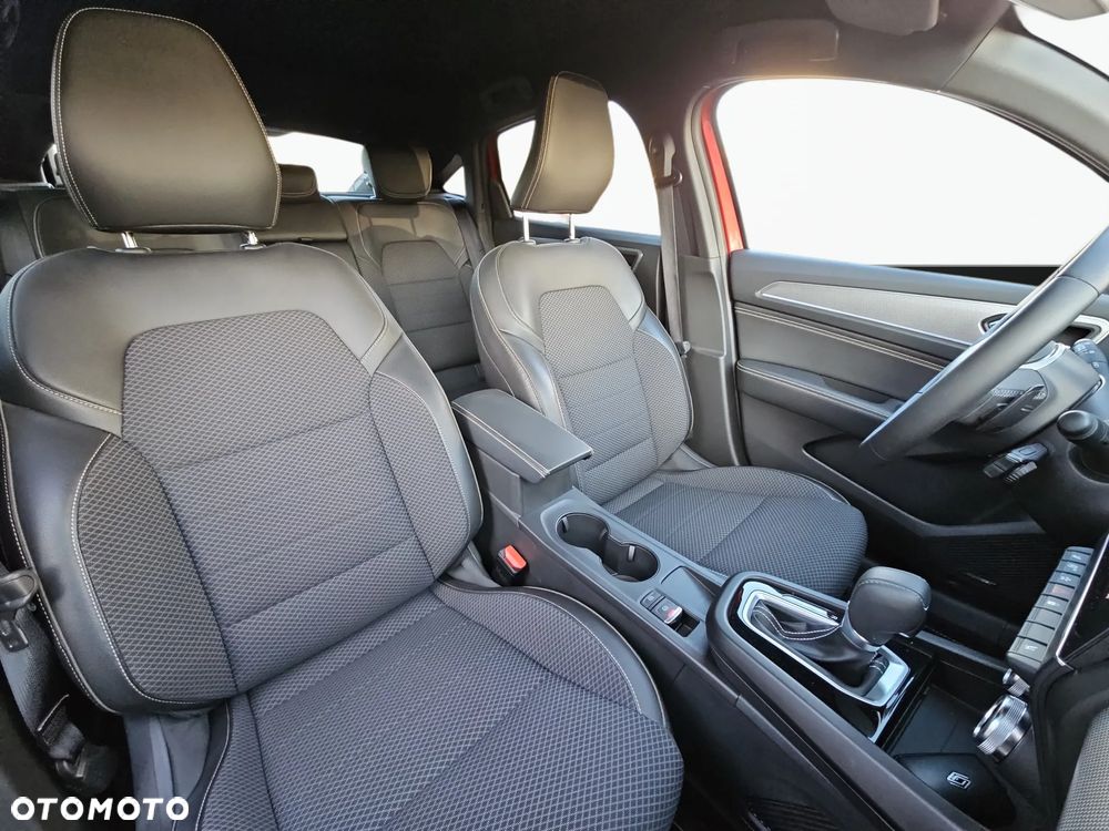 Renault Arkana 1.3 TCe mHEV Techno EDC - 26