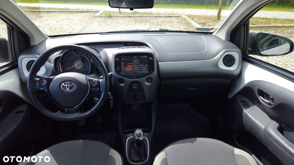 Toyota Aygo 1.0 VVT-i Black Edition - 20