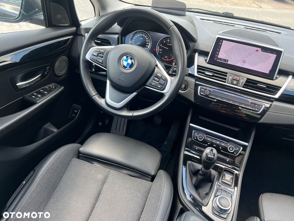 BMW Seria 2 216i GPF Sport Line - 22