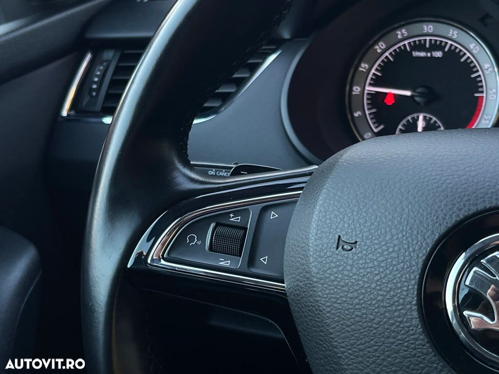 Skoda Octavia 2.0 TDI DSG Drive - 18