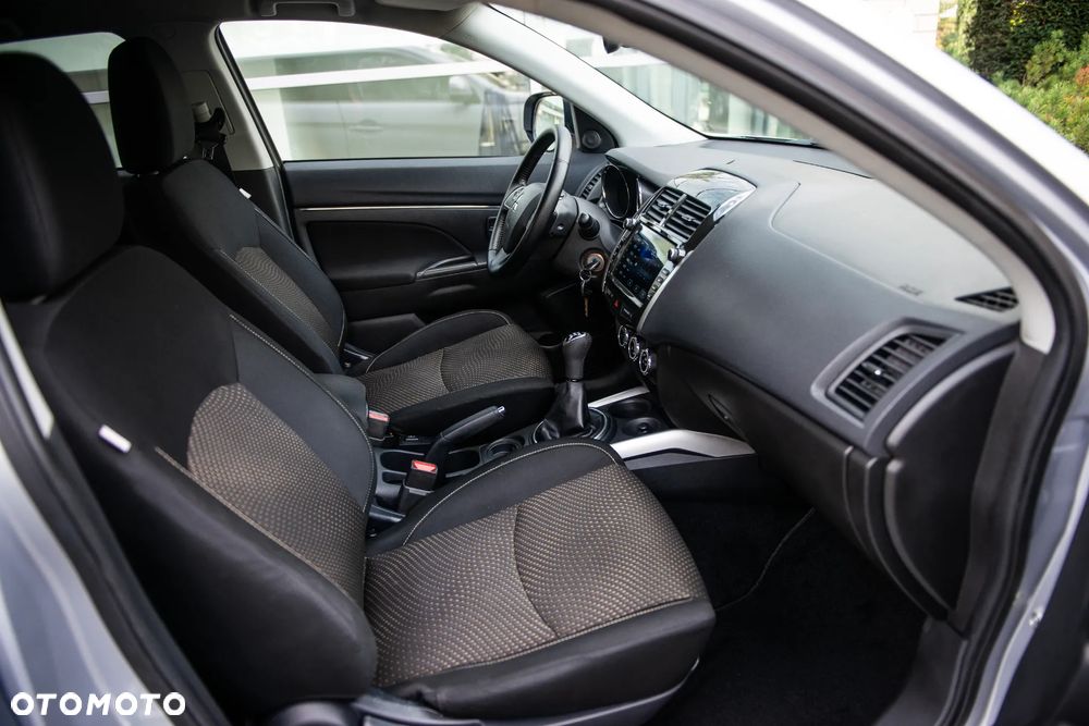 Mitsubishi ASX 1.6 ClearTec 2WD Edition - 23