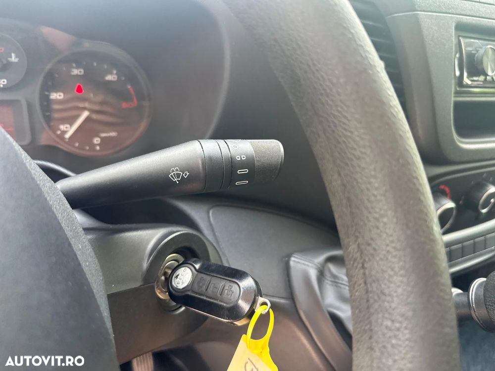 Iveco Massif - 21