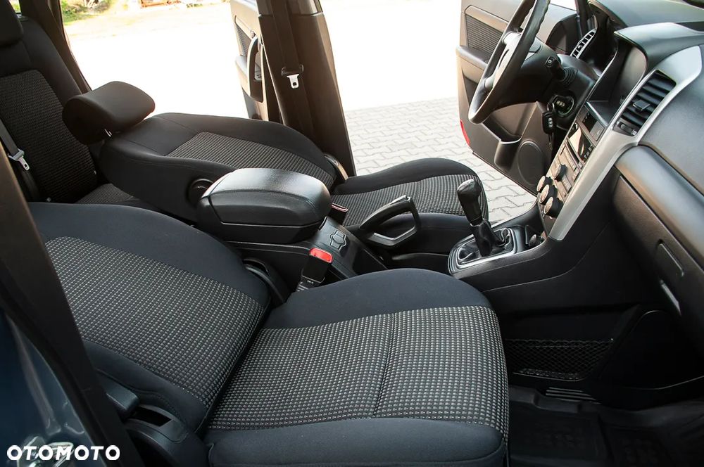Chevrolet Captiva 2.4 2WD 5 Sitzer LS - 5