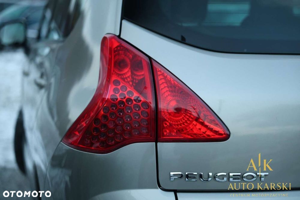 Peugeot 3008 - 12