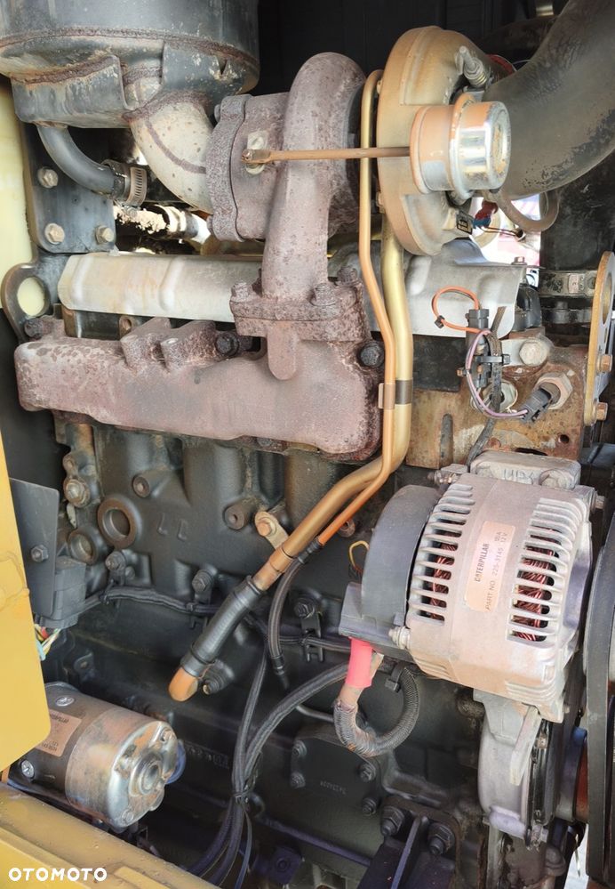 Caterpillar 432E - 9