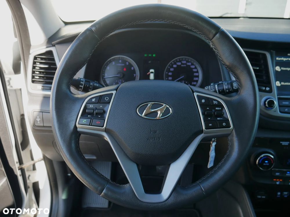 Hyundai Tucson 1.6 GDi 2WD Select - 30