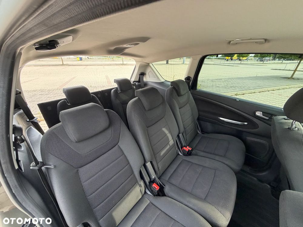 Ford S-Max 1.6 T Titanium - 28