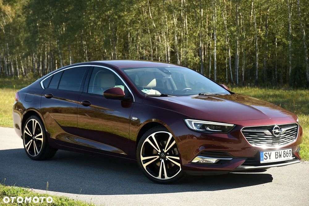Opel Insignia - 11