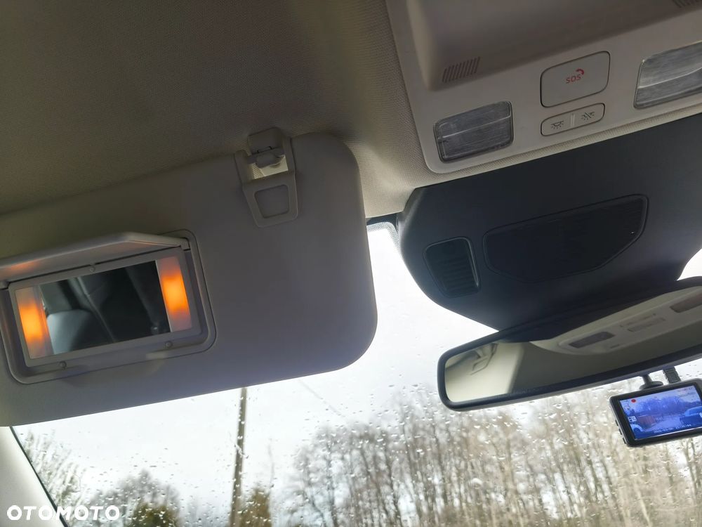 Ford Kuga 1.5 EcoBoost FWD Titanium - 16