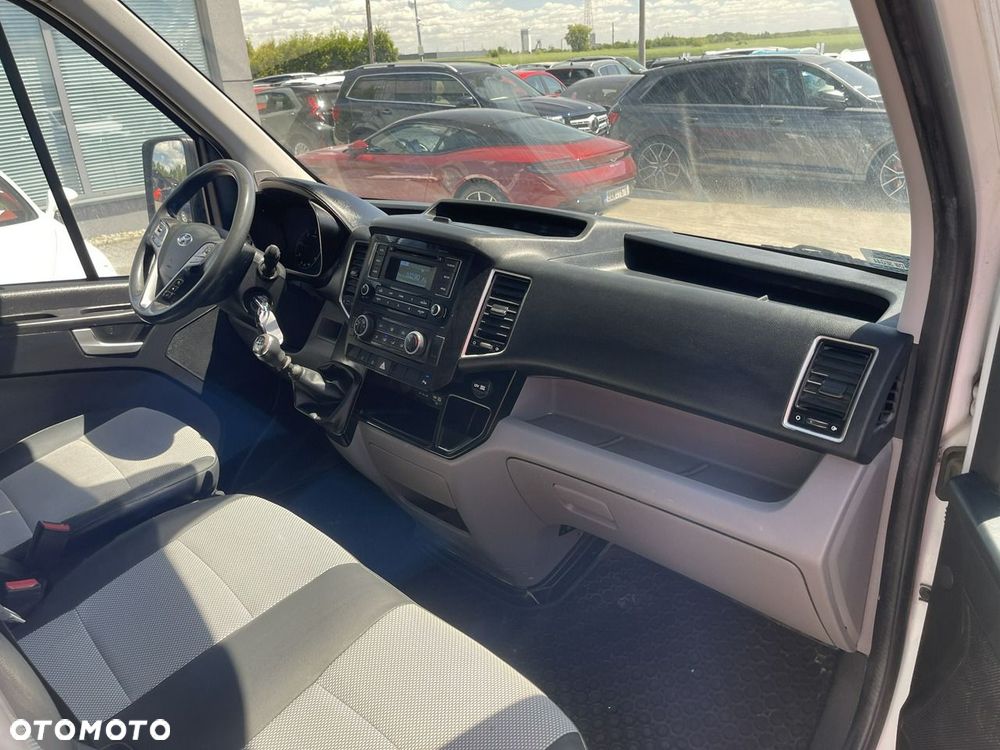 Hyundai H350 - 13