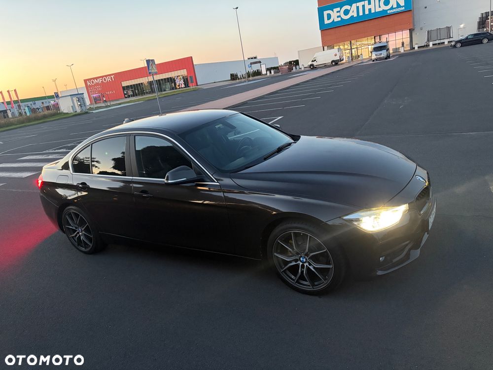 BMW Seria 3 - 26