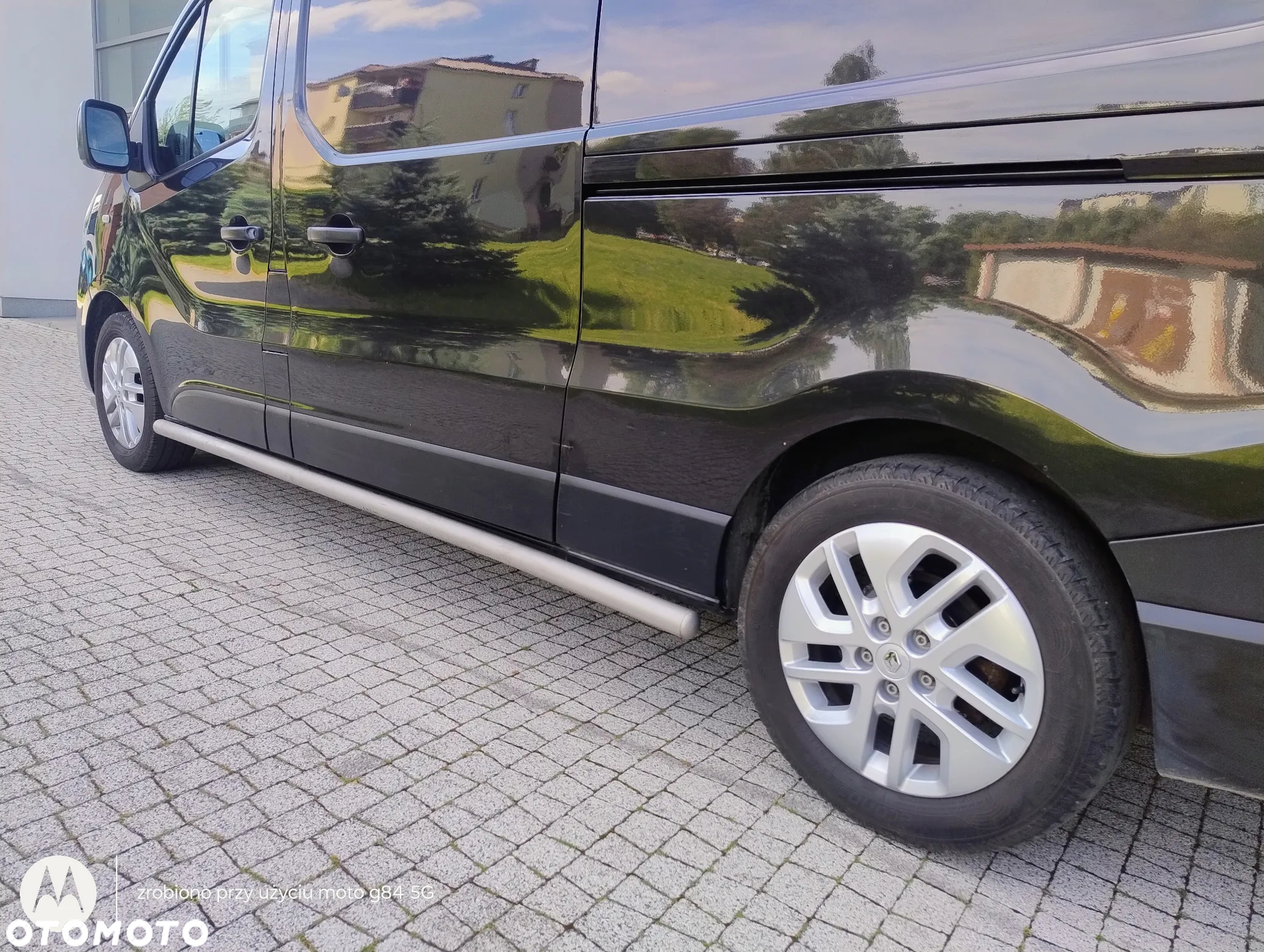 Renault TRAFIC 1.6 DCI (145KM) LONG (L2H1) STAN IDEALNY FULL OPCJA KLIMA NAWIGACJA TEMPOMAT WEBASTO 100% BEZWYPADKOWY NIE MA RDZY ! ! ! - 29