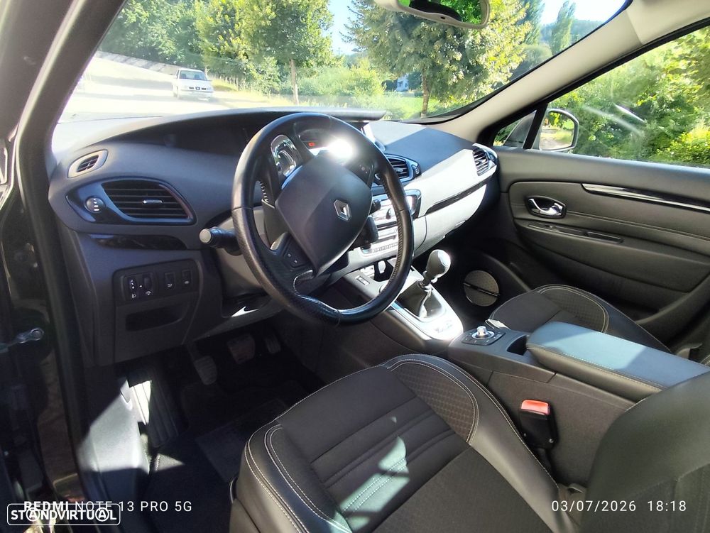 Renault Grand Scénic 1.6 dCi Bose Edition SS - 22