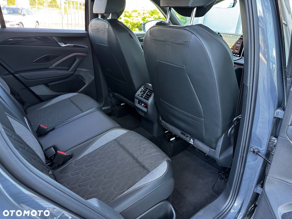 Volkswagen Tiguan 1.5 eTSI OPF DSG Goal - 14