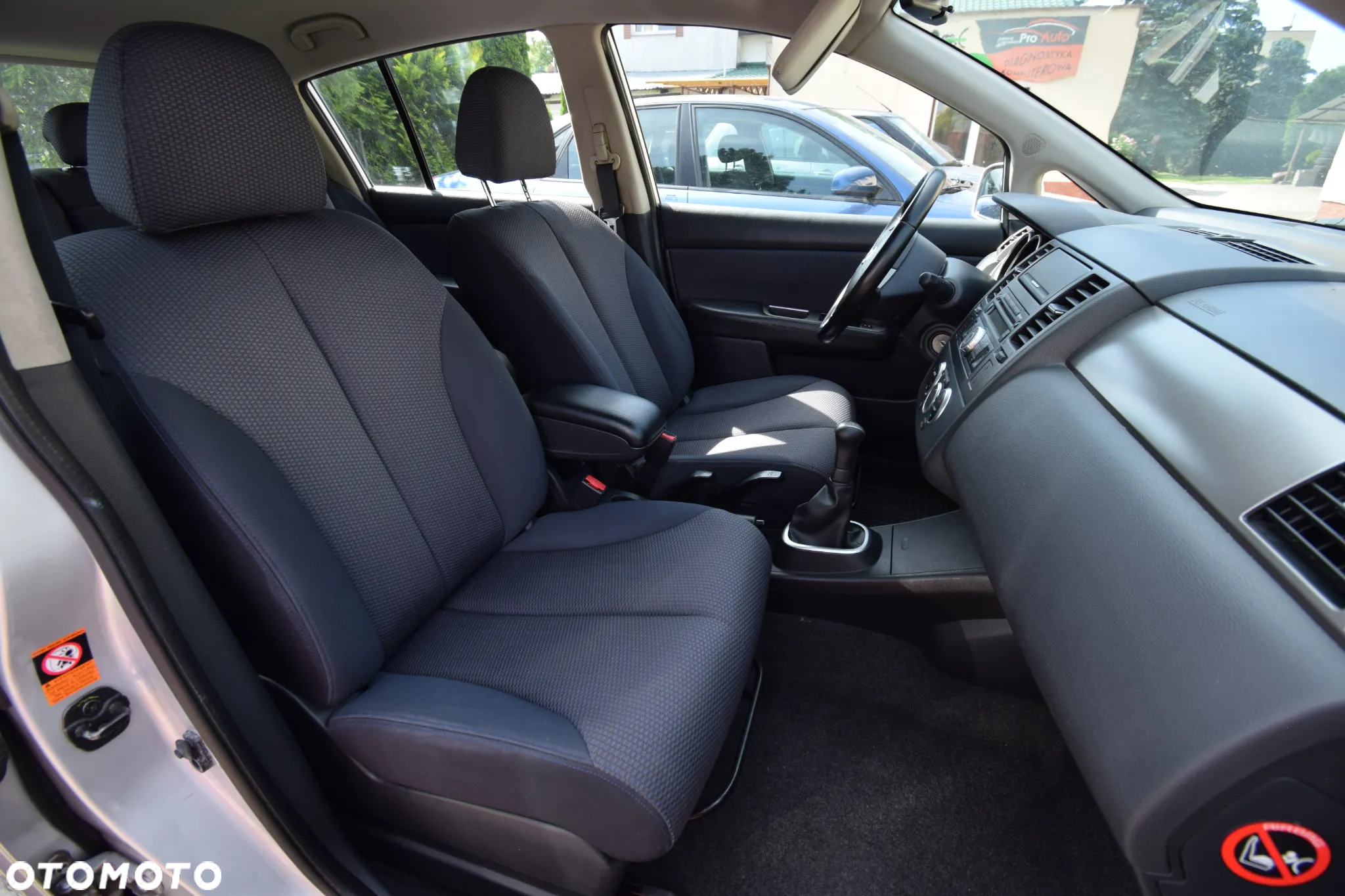 Nissan Tiida 1.6 Acenta - 18