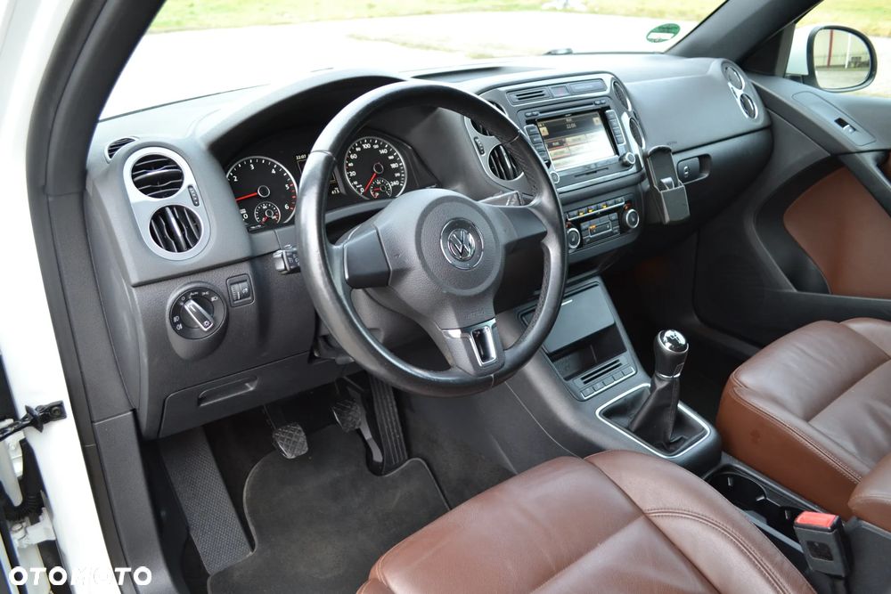 Volkswagen Tiguan 2.0 TDI Perfectline R-Style - 22