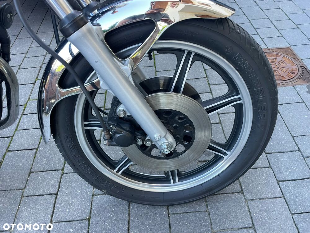 Yamaha XS - 9