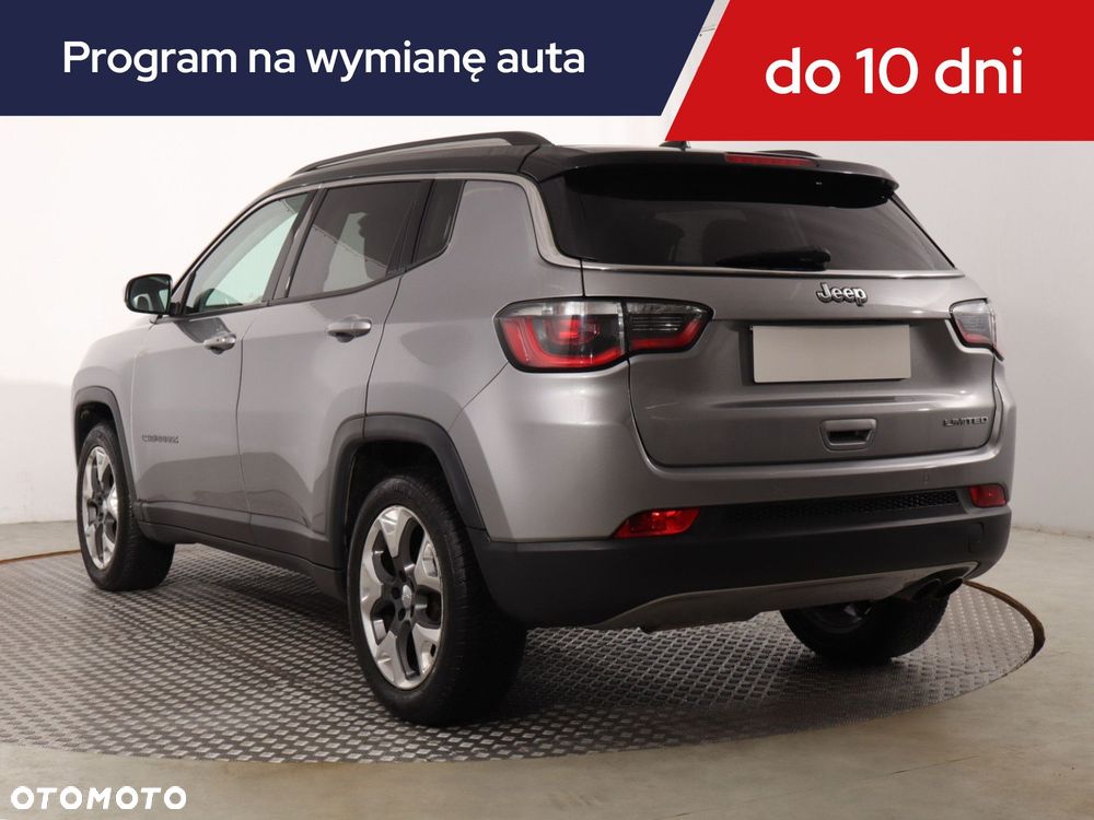 Jeep Compass - 6