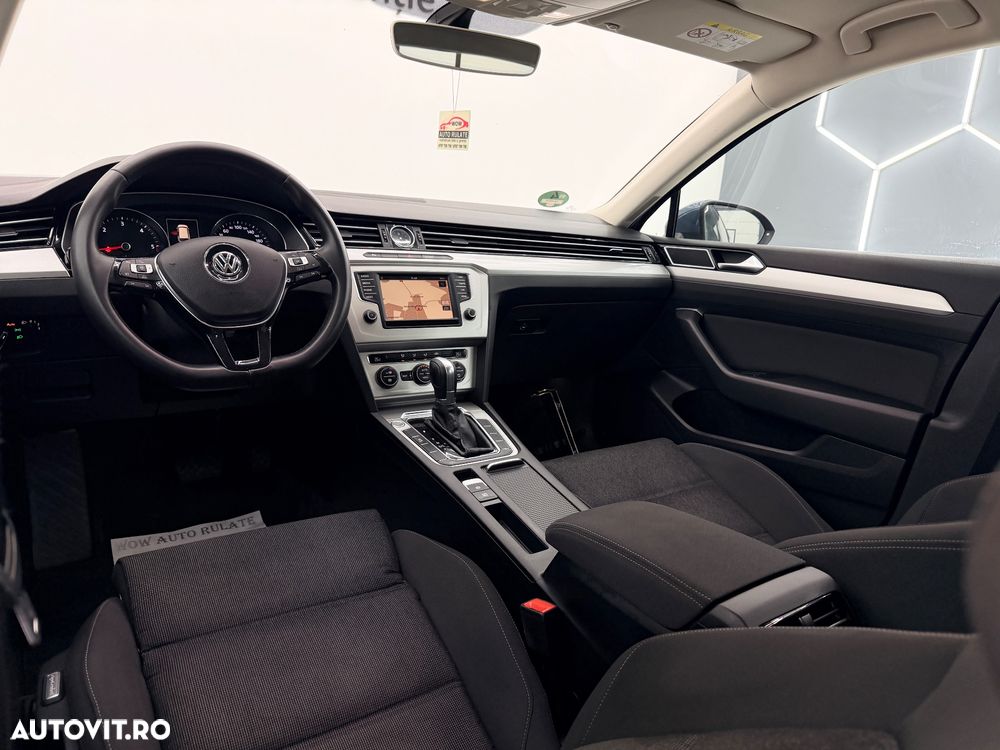 Volkswagen Passat Variant 1.6 TDI SCR DSG Business - 19