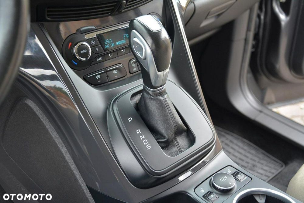 Ford Kuga 2.0 TDCi 4WD Titanium Plus - 29