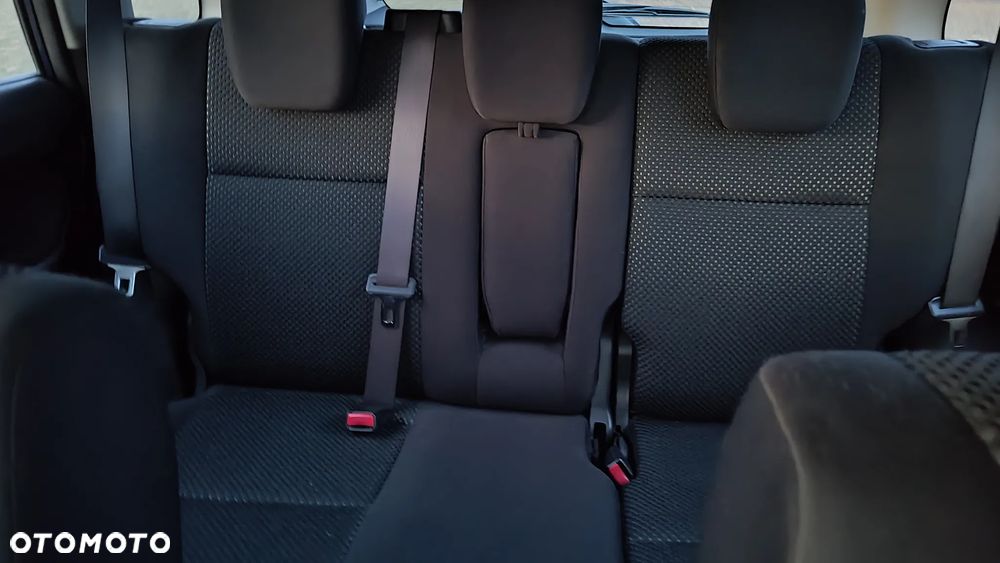 Suzuki Grand Vitara 2.0 - 14
