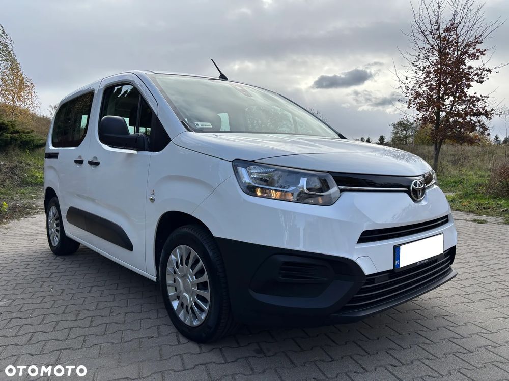 Toyota Proace City Verso 1.5 D-4D Business - 2