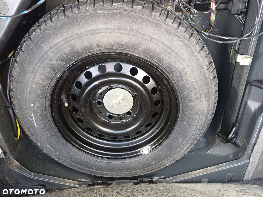 Mercedes-Benz Klasa S - 21