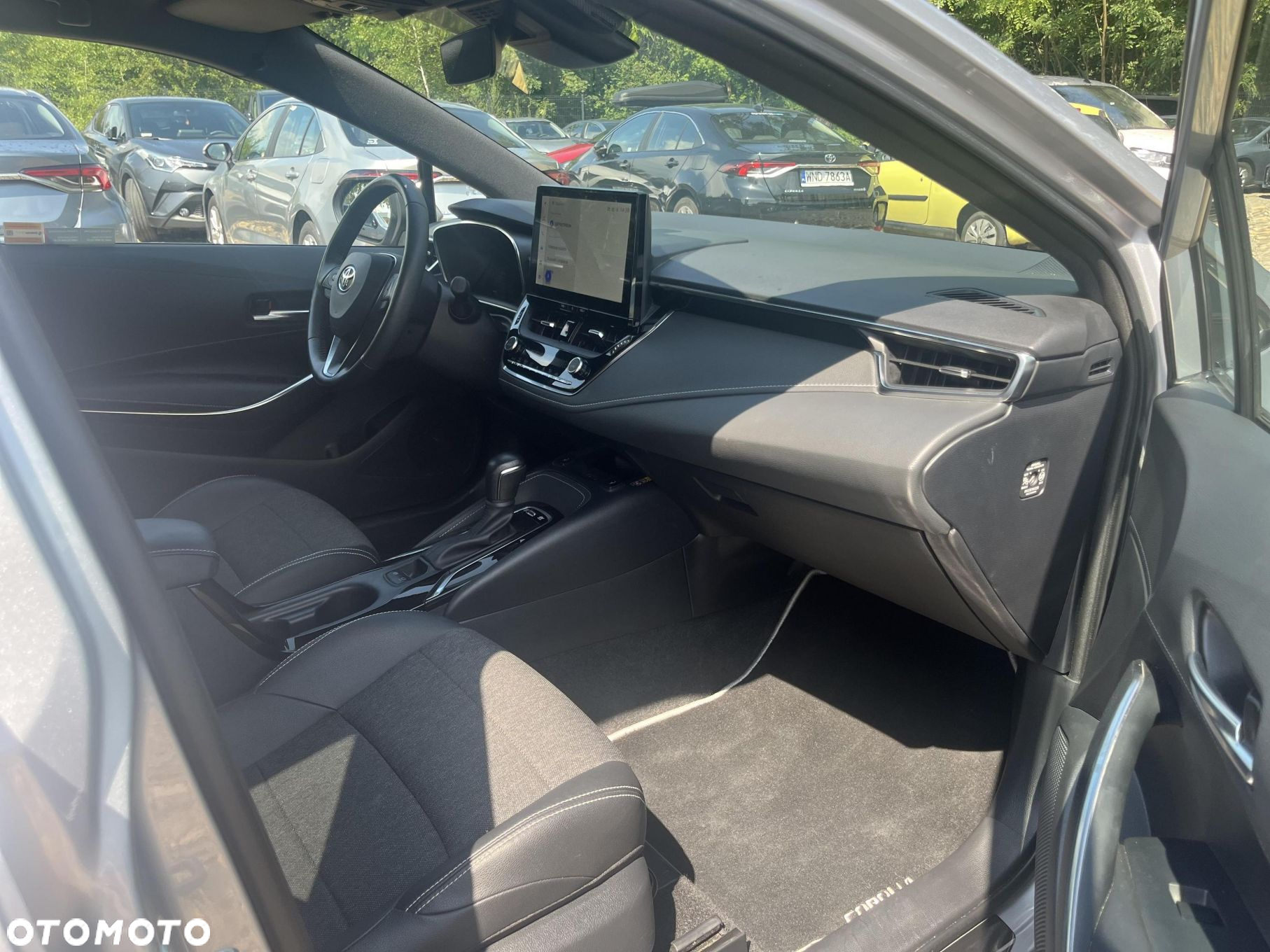Toyota Corolla - 23