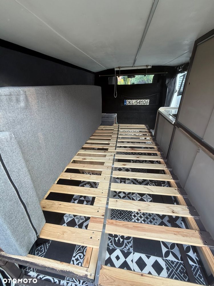Opel Vivaro - 19