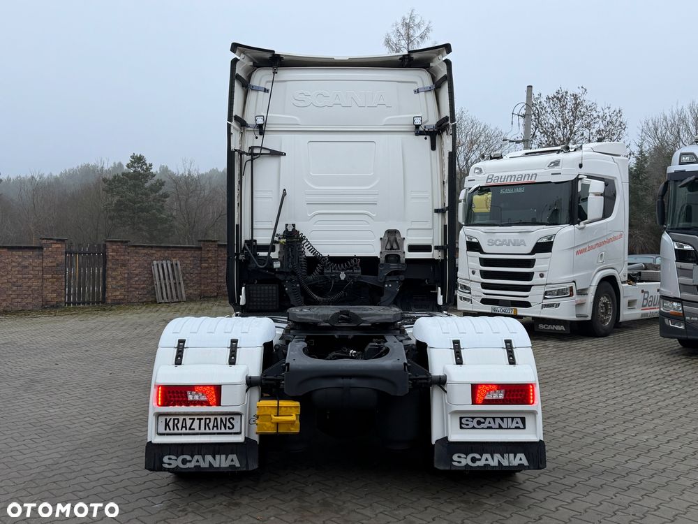 Scania S450 2020/21 ASO kontakt TV cała na poduszce z Niemiec - 12