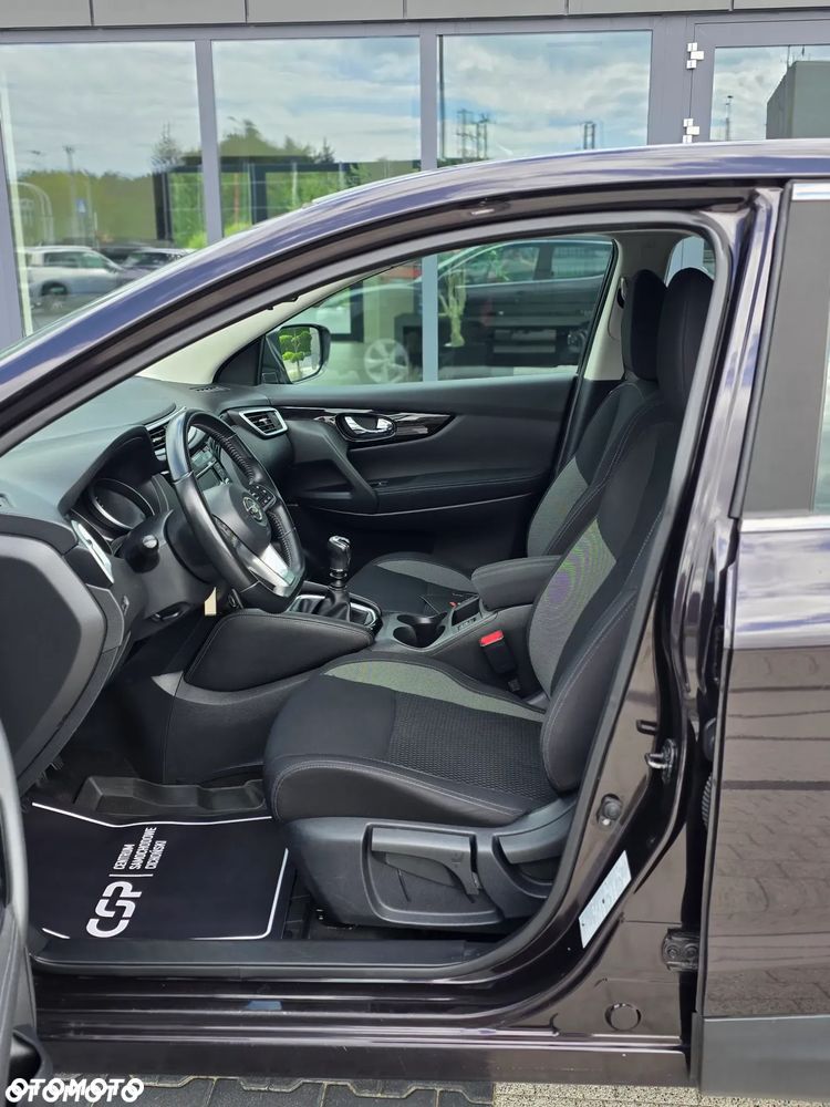Nissan Qashqai 1.2 DIG-T Tekna EU6 - 23