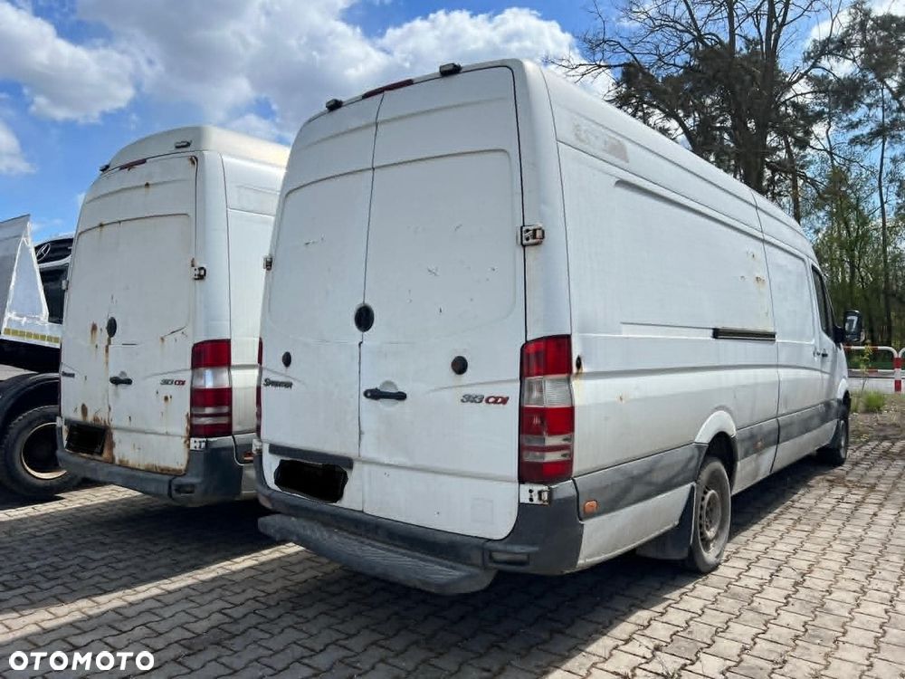 Mercedes-Benz Sprinter - 3