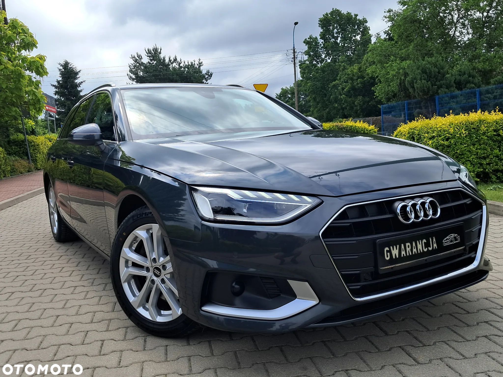 Audi A4 Avant 35 TDI S tronic design - 1