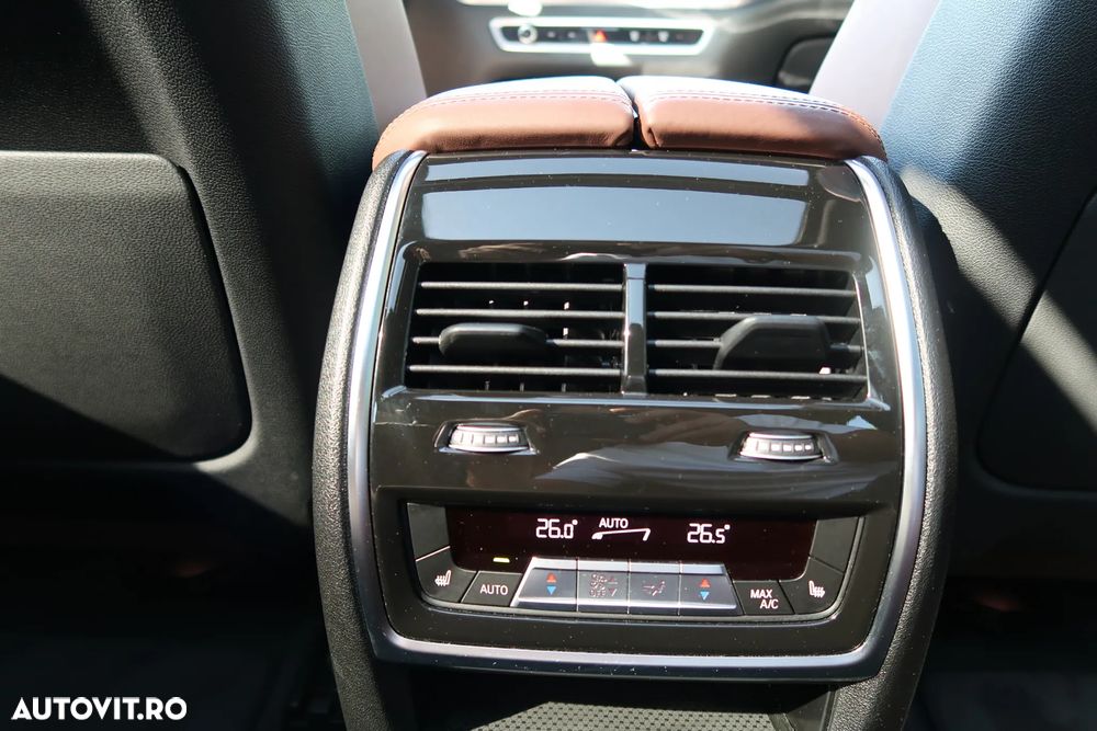 BMW X5 xDrive30d - 29