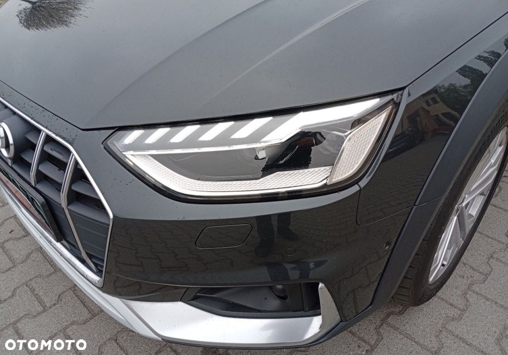 Audi A4 Allroad - 4