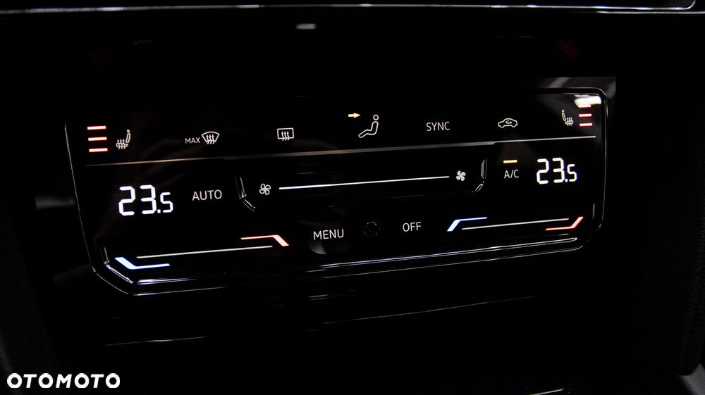 Volkswagen Arteon 2.0 TSI Elegance DSG - 24