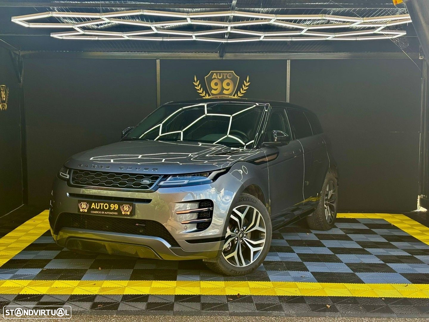 Land Rover Range Rover Evoque 1.5 P300e AWD Auto - 2